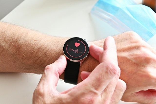 Heart Monitor Watches: Distant cousin of the Dow Jones “ticker”